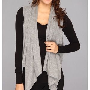 3 for $15! Cozy gray vest LIKE NEW